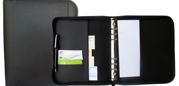ORGANIZADOR DE PIEL