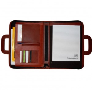 Carpeta con organizador de piel